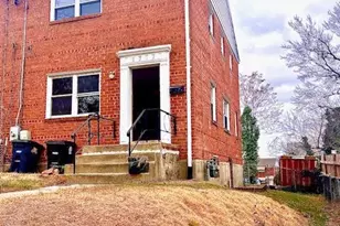 6212 Carters Ln, Riverdale, MD 20737 - Photo 1