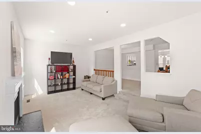 14652 Governor Sprigg Place #461, Upper Marlboro, MD 20772 - Photo 9