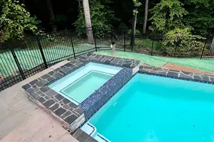 12320 Putters Ct, Upper Marlboro, MD 20772 - Photo 3