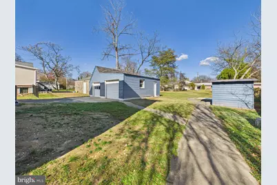 5010 Pierce Avenue, College Park, MD 20740 - Photo 7