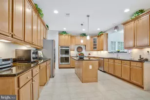 4006 Bridle Ridge Rd, Upper Marlboro, MD 20772 - Photo 11