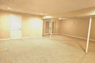 7701 Croom Rd, Upper Marlboro, MD 20772 - Photo 31