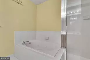 13920 Lord Fairfax Pl, Upper Marlboro, MD 20772 - Photo 17