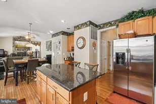 10019 Graystone Dr, Upper Marlboro, MD 20772 - Photo 7