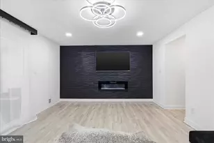 16 Daimler Dr, Capitol Heights, MD 20743 - Photo 11