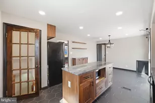 9501 49th Pl, College Park, MD 20740 - Photo 11