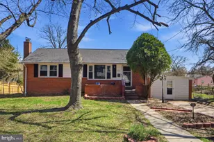 9501 49th Ave, College Park, MD 20740 - Photo 1