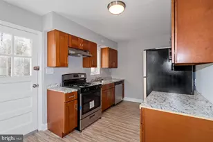 4417 34th St, Brentwood, MD 20722 - Photo 3