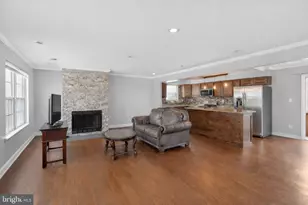 4638 Governor Kent Ct, Upper Marlboro, MD 20772 - Photo 7