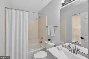 4638 Governor Kent Ct, Upper Marlboro, MD 20772 - Photo 17