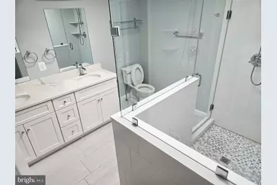 13915 Lord Fairfax Place, Upper Marlboro, MD 20772 - Photo 17