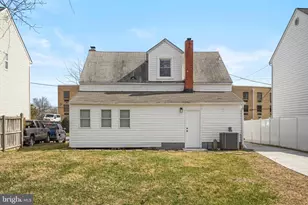 3417 Forestville Pl, District Heights, MD 20747 - Photo 3