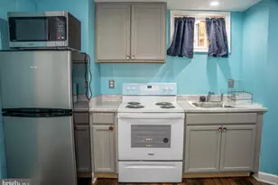 6304 Somerset Rd, Riverdale, MD 20737 - Photo 5