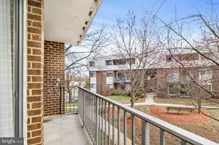 10239 Prince Pl, Upper Marlboro, MD 20774 - Photo 11