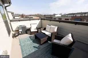 2807 Evansgreen Dr, Suitland, MD 20746 - Photo 13