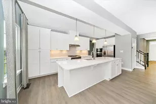 904 Midbrook Ln Ln, Bowie, MD 20716 - Photo 11