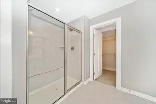 904 Midbrook Ln Ln, Bowie, MD 20716 - Photo 25