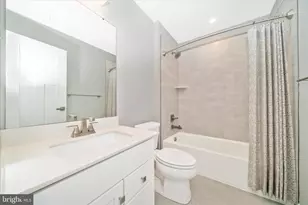 904 Midbrook Ln Ln, Bowie, MD 20716 - Photo 27