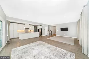 904 Midbrook Ln Ln, Bowie, MD 20716 - Photo 9