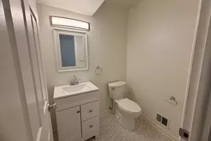 5129 Clacton Ave, Suitland, MD 20746 - Photo 5