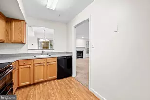 13805 King Gregory Wy, Upper Marlboro, MD 20772 - Photo 15