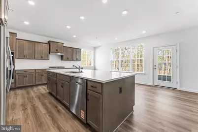 11605 Samit Way, Glenn Dale, MD 20769 - Photo 5