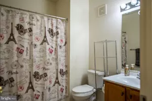 12916 Fox Bow Dr, Upper Marlboro, MD 20774 - Photo 9