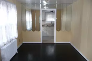 2619 Brooks Dr, Suitland, MD 20746 - Photo 5
