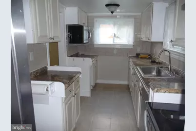 2619 Brooks Drive, Suitland, MD 20746 - Photo 7