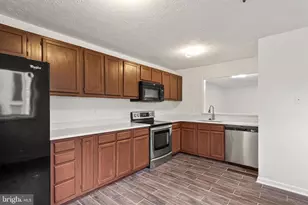 4930 Wealding Way, Oxon Hill, MD 20745 - Photo 11