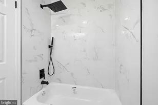 6702 Keystone Manor Dr, District Heights, MD 20747 - Photo 17