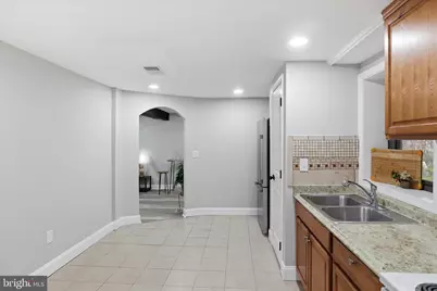 109 S Huron Drive, Oxon Hill, MD 20745 - Photo 29