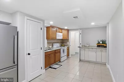 109 S Huron Drive, Oxon Hill, MD 20745 - Photo 27