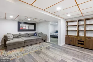 16100 Malcolm Dr, Laurel, MD 20707 - Photo 23