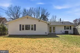 13433 Overbrook Ln, Bowie, MD 20715 - Photo 3