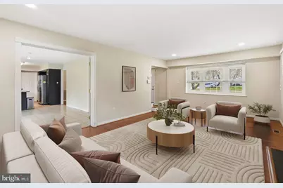 4018 Wakefield Lane, Bowie, MD 20715 - Photo 5