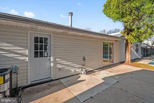 12602 Kavanaugh Ln, Bowie, MD 20715 - Photo 21
