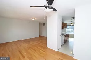 6502 Old Sandy Spring Rd, Laurel, MD 20707 - Photo 9