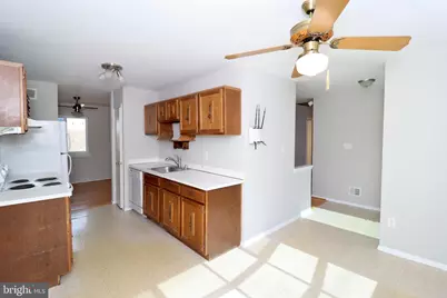 6502 Old Sandy Spring Road, Laurel, MD 20707 - Photo 7