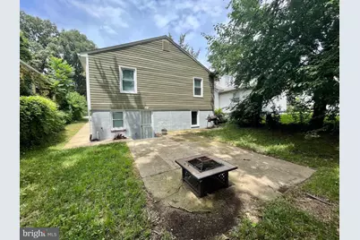 3709 Parkwood Street, Brentwood, MD 20722 - Photo 17