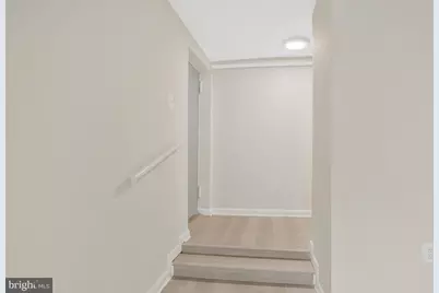 7804 Hanover Parkway #282, Greenbelt, MD 20770 - Photo 3