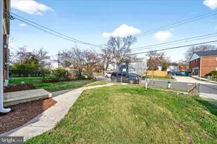 2315 Wyngate Rd, Suitland, MD 20746 - Photo 7