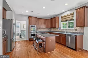 10713 Quaking Aspen Way, Clinton, MD 20735 - Photo 9