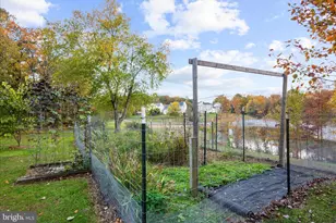 8424 Spruill Dr, Bowie, MD 20720 - Photo 99