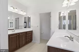 2200 Barnstable Dr, Upper Marlboro, MD 20774 - Photo 39