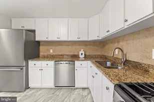 2007 St Bernadines Way, Capitol Heights, MD 20743 - Photo 9