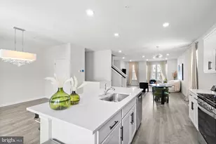 9715 Summerton Dr, Bowie, MD 20721 - Photo 11