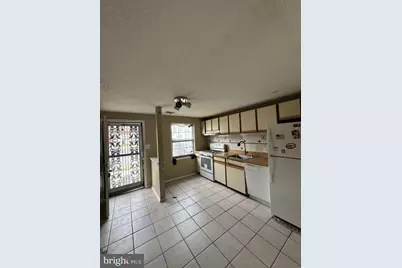 1931 Dutch Village Drive #I-245, Landover, MD 20785 - Photo 5