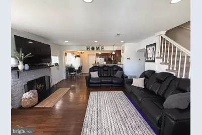 1709 Langley Way, Hyattsville, MD 20783 - Photo 3