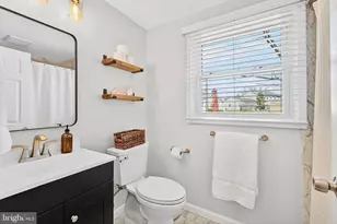 12402 Stafford Ln, Bowie, MD 20715 - Photo 27